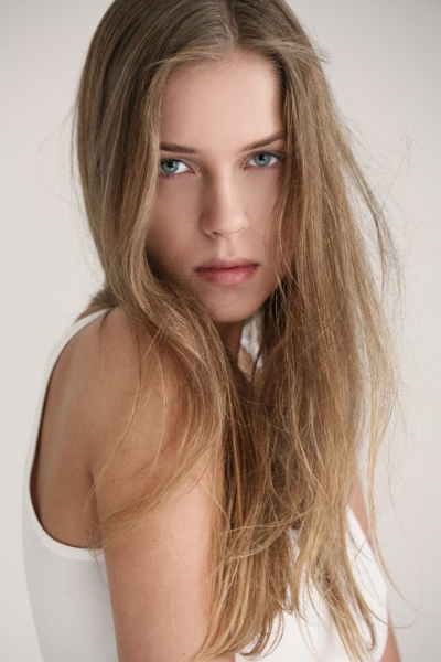 Miss BCBG Rima